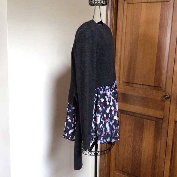 Club Monaco
Azamik Layered Wool Long-Sleeve Sweater, XS - Picture 7 of 9